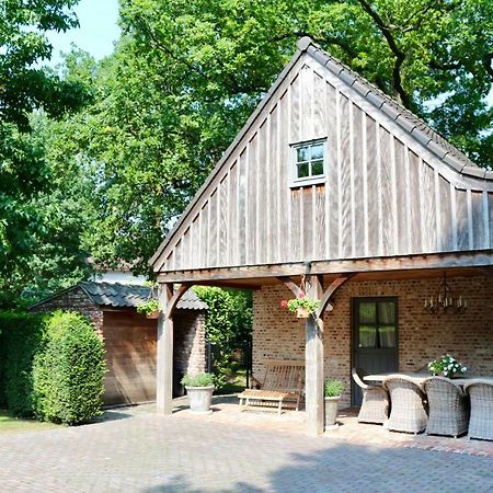 Under Oaks Hotel Westmalle Екстериор снимка